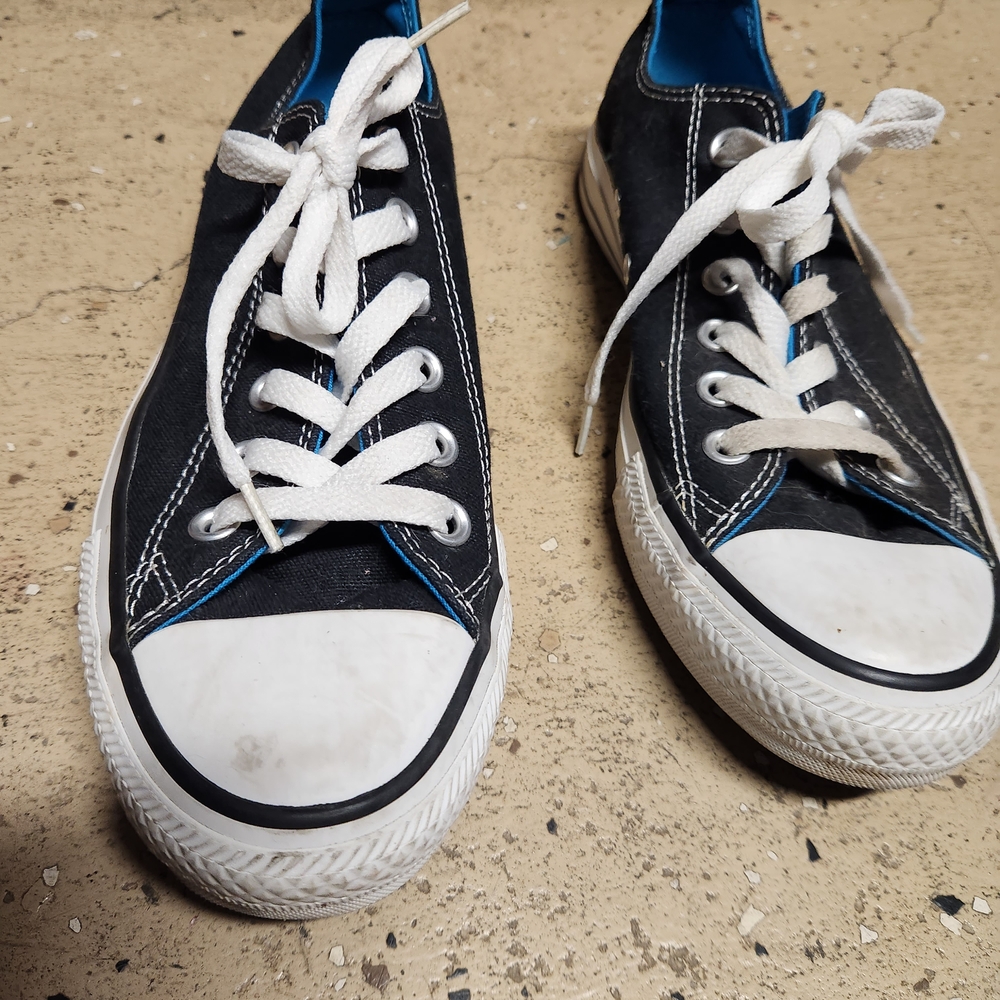 Black and White Canvas Converse